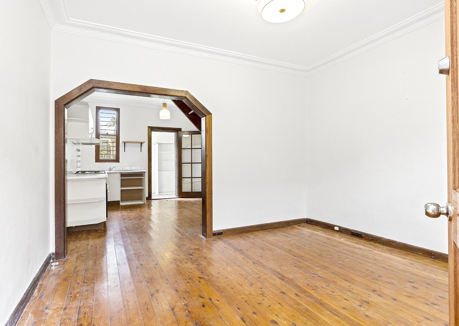 2 bedrooms House in 1 Baldwin Street ERSKINEVILLE NSW, 2043