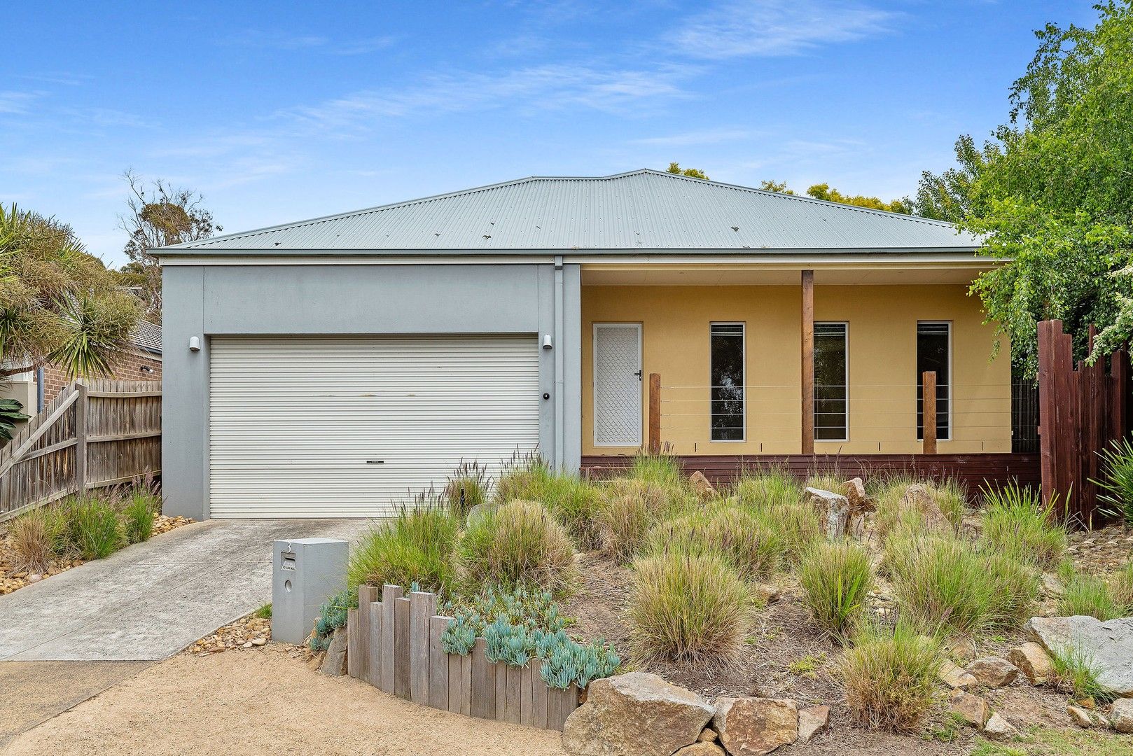 3 bedrooms House in 3 Sweetlands Court MOUNT MARTHA VIC, 3934