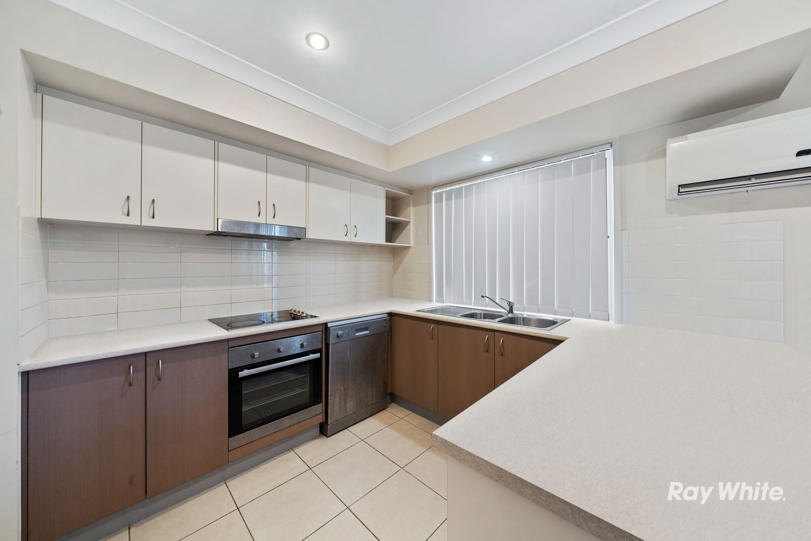 22/172-180 Fryar Road, Eagleby QLD 4207, Image 2