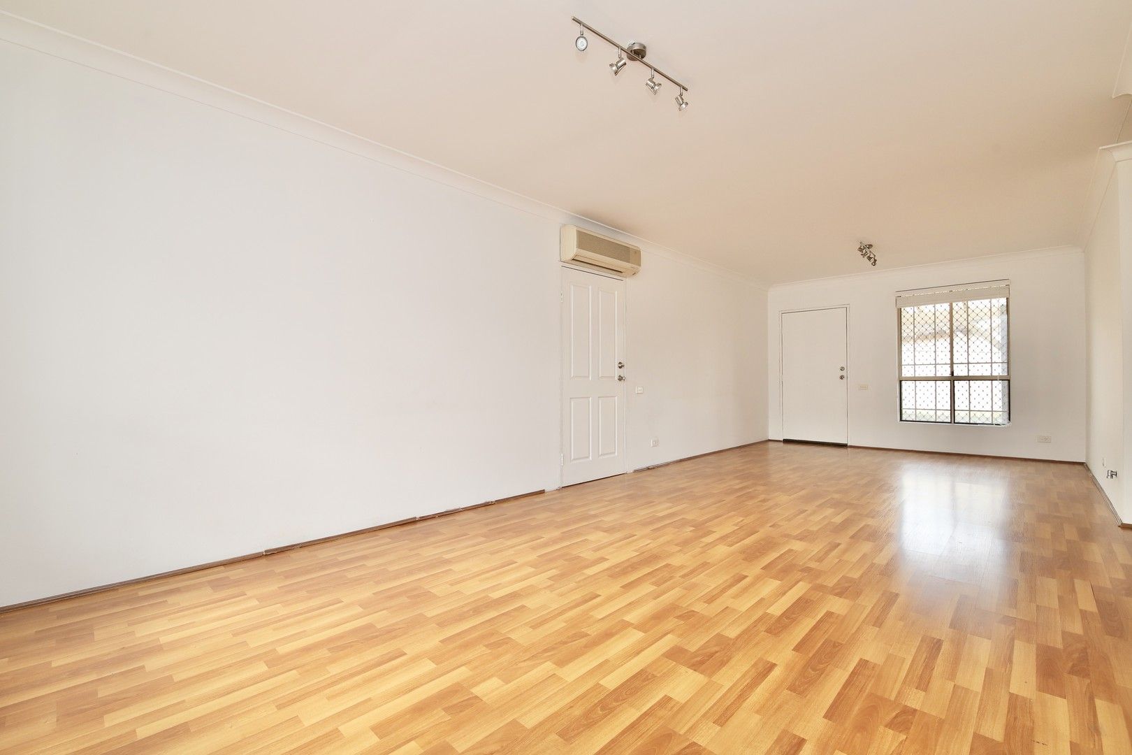 2 bedrooms Townhouse in 22/57 Bellevue Avenue GEORGES HALL NSW, 2198