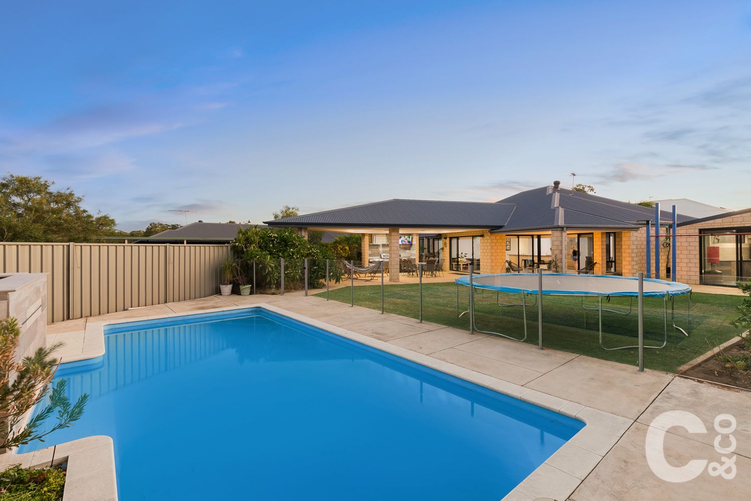 6 Berrow Place, Leda WA 6170, Image 0