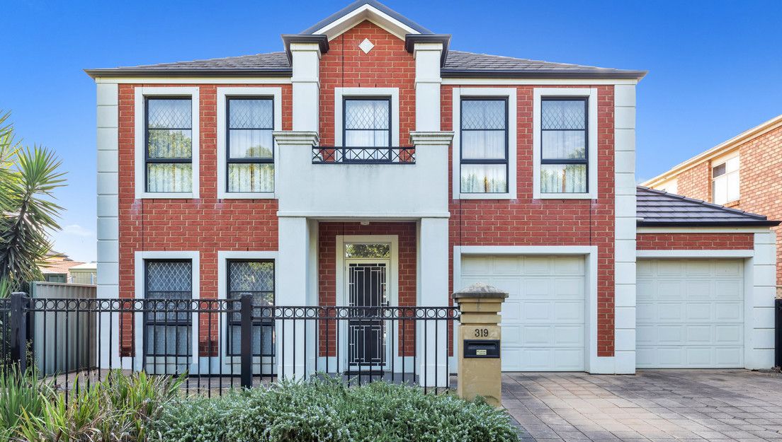 4 bedrooms House in 319 Mawson Lakes Boulevard MAWSON LAKES SA, 5095