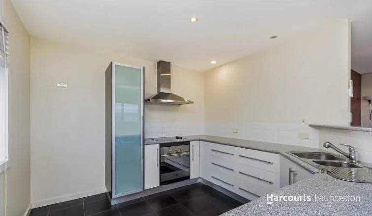 Additional image 2 of 2/15 Rothesay Close, Newnham TAS 7248