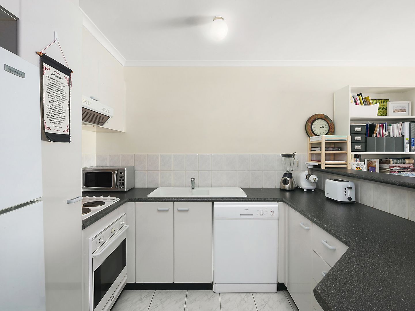 68/44 Jerrabomberra Avenue, Narrabundah ACT 2604, Image 2