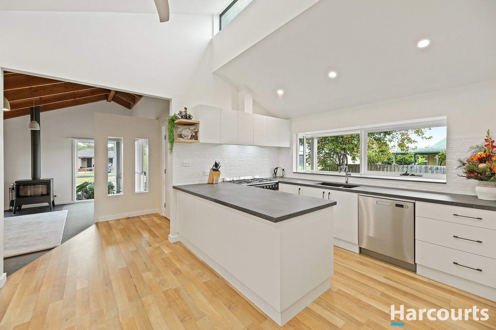 28 Cambridge Street, Lang Lang VIC 3984, Image 0