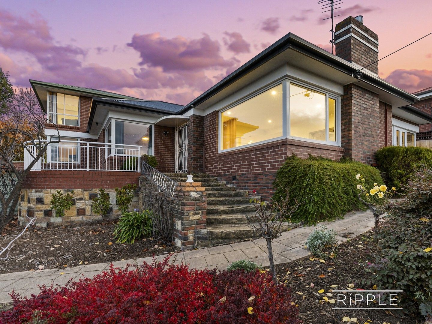 30 Elphinstone Road, Mount Stuart TAS 7000 Domain