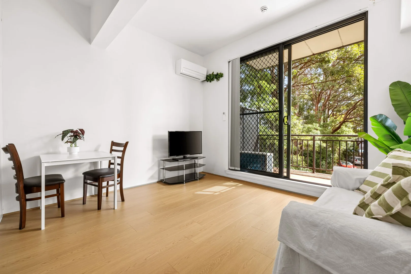 Additional image 2 of 17/8-10 Cavill Avenue, Ashfield NSW 2131