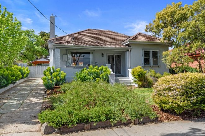 Picture of 77 Neale Street, KENNINGTON VIC 3550