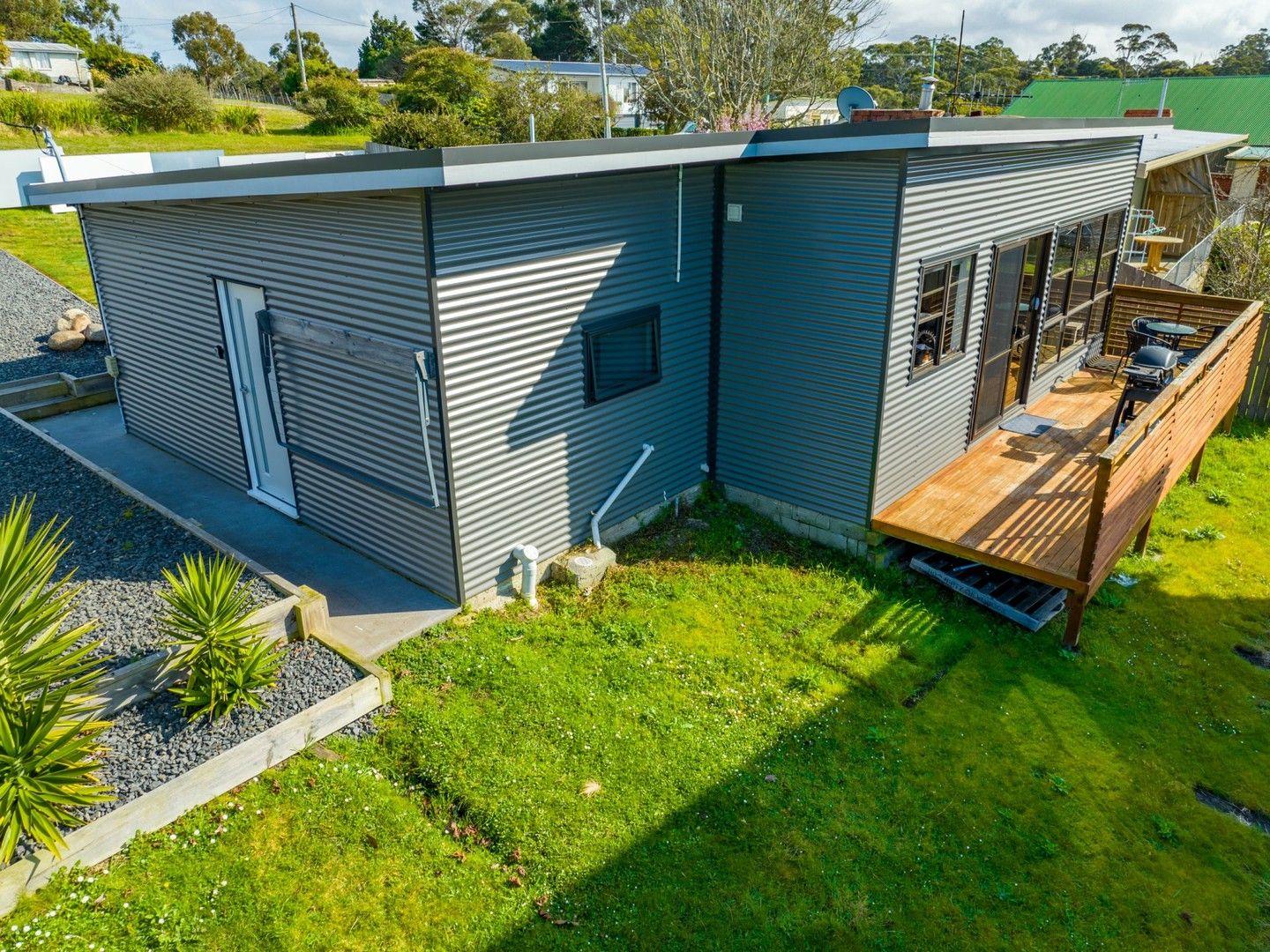 7 Halcyon Grove, St Helens TAS 7216, Image 1