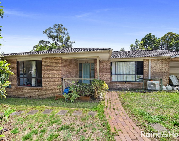 8 Bellbrook Close, Green Point NSW 2251