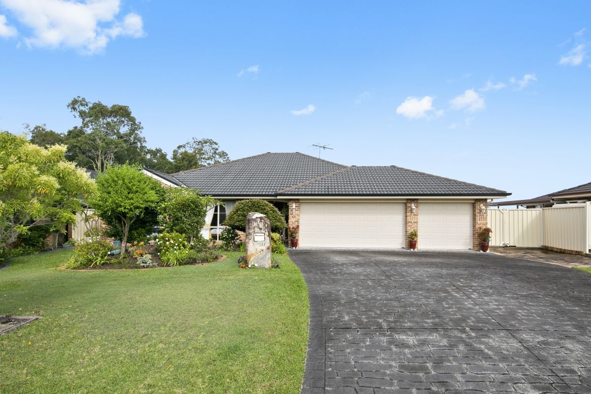 23 Honeyoak Drive, Aberglasslyn NSW 2320, Image 0