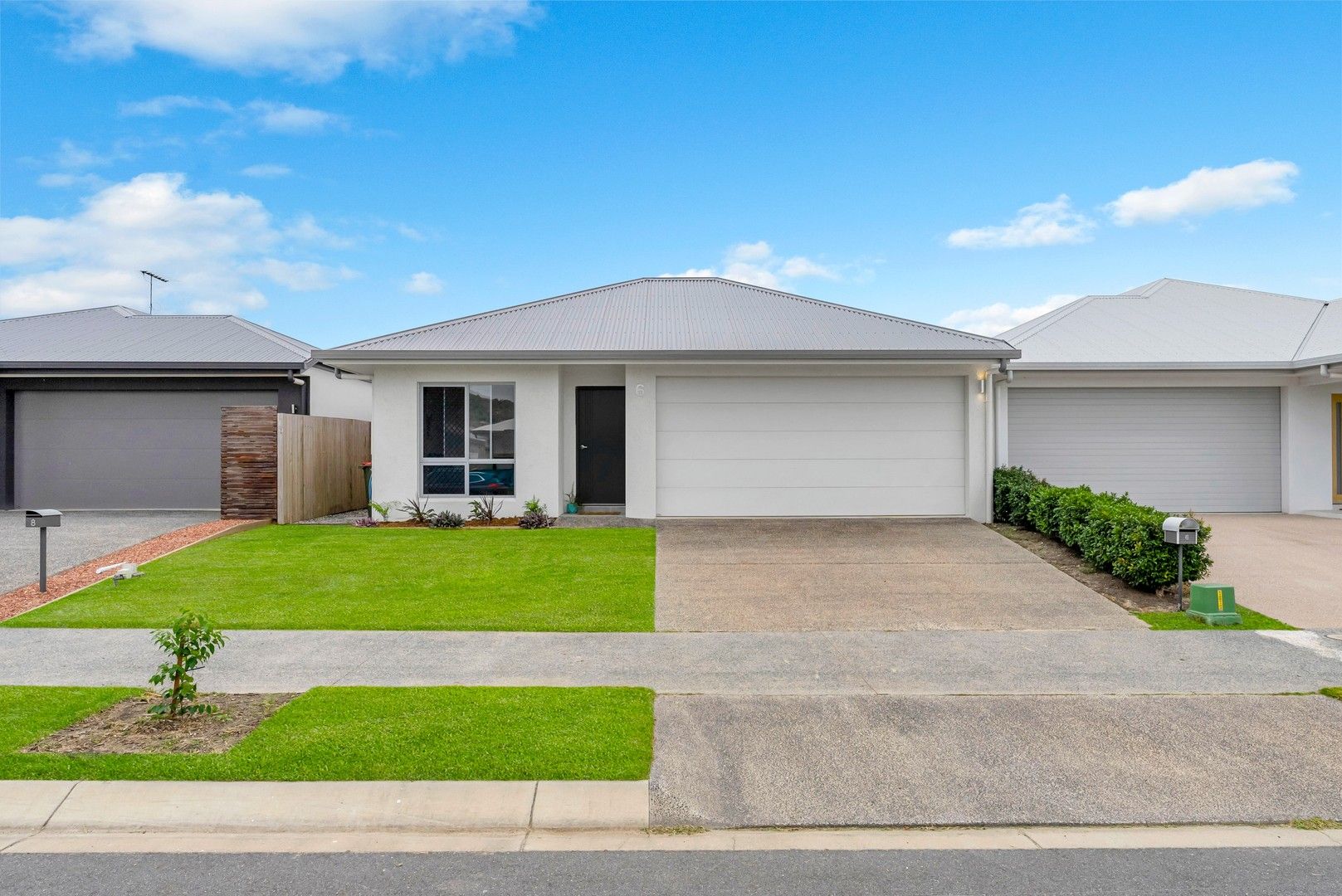 3 bedrooms House in 6 Buoy Drive TRINITY BEACH QLD, 4879