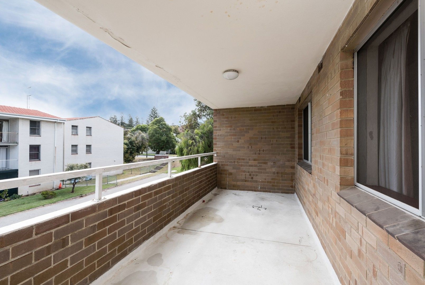 2 bedrooms Apartment / Unit / Flat in 15/12 St Leonards Street MOSMAN PARK WA, 6012