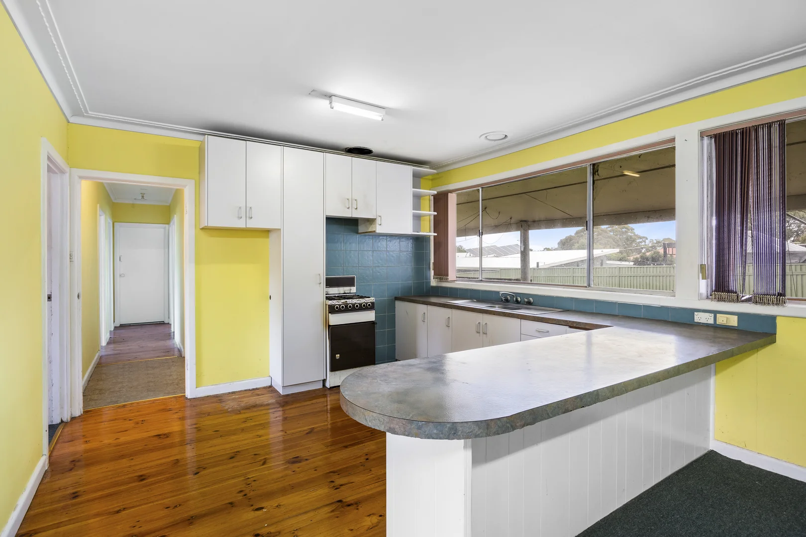 Additional image 7 of 402-404 Richards Street, Canadian VIC 3350