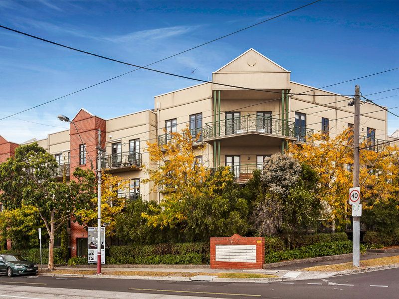 3 bedrooms Apartment / Unit / Flat in 30/380 High Street KEW VIC, 3101