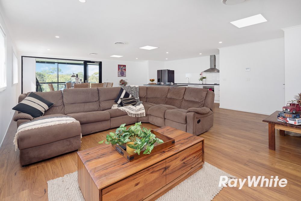 7 Swan Ridge Place, Moruya NSW 2537, Image 2