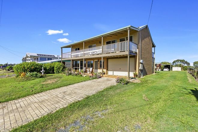 Picture of 27 Curlew Terrace, RIVER HEADS QLD 4655