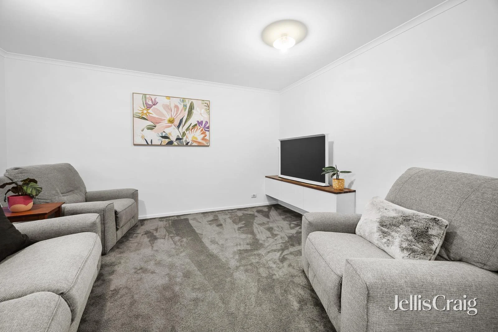 Additional image 9 of 1/33 Orchard Grove, Tyabb VIC 3913