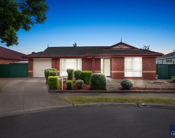 11 Moneghetti Place, Burnside VIC 3023