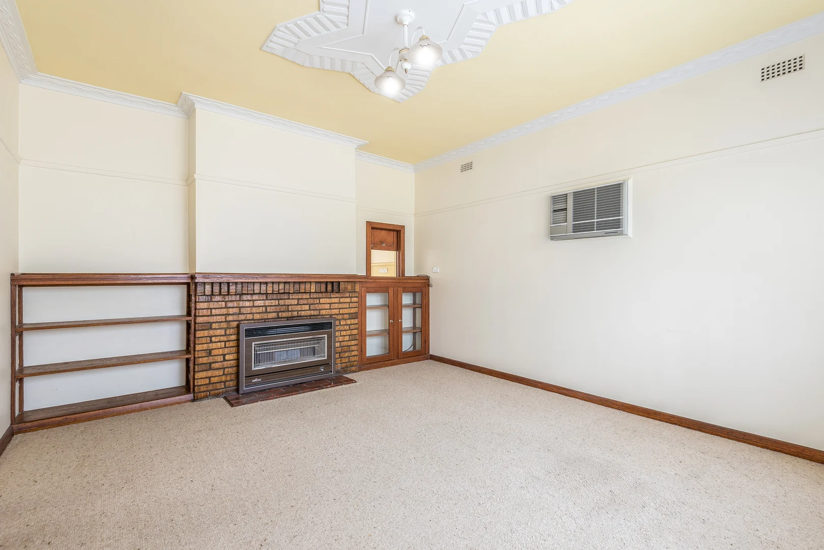 Additional image 2 of 1 Garlick Avenue, Newtown VIC 3220