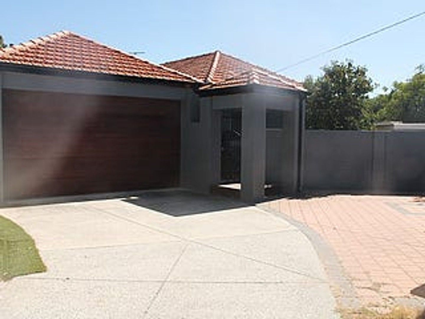 3 bedrooms House in 20A Henning Crescent MANNING WA, 6152