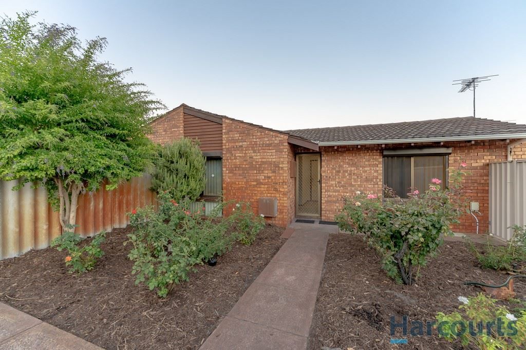 4 Beenan Close, Karawara WA 6152, Image 1