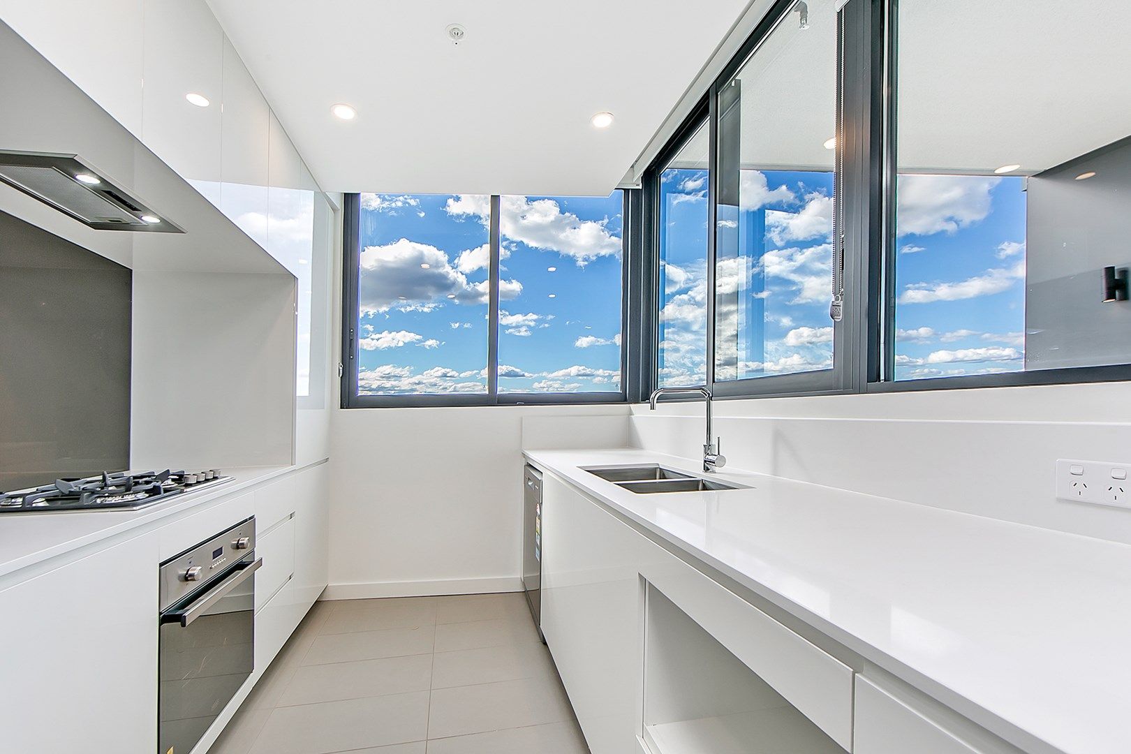 2 bedrooms Apartment / Unit / Flat in 2101/1 Boys Avenue BLACKTOWN NSW, 2148
