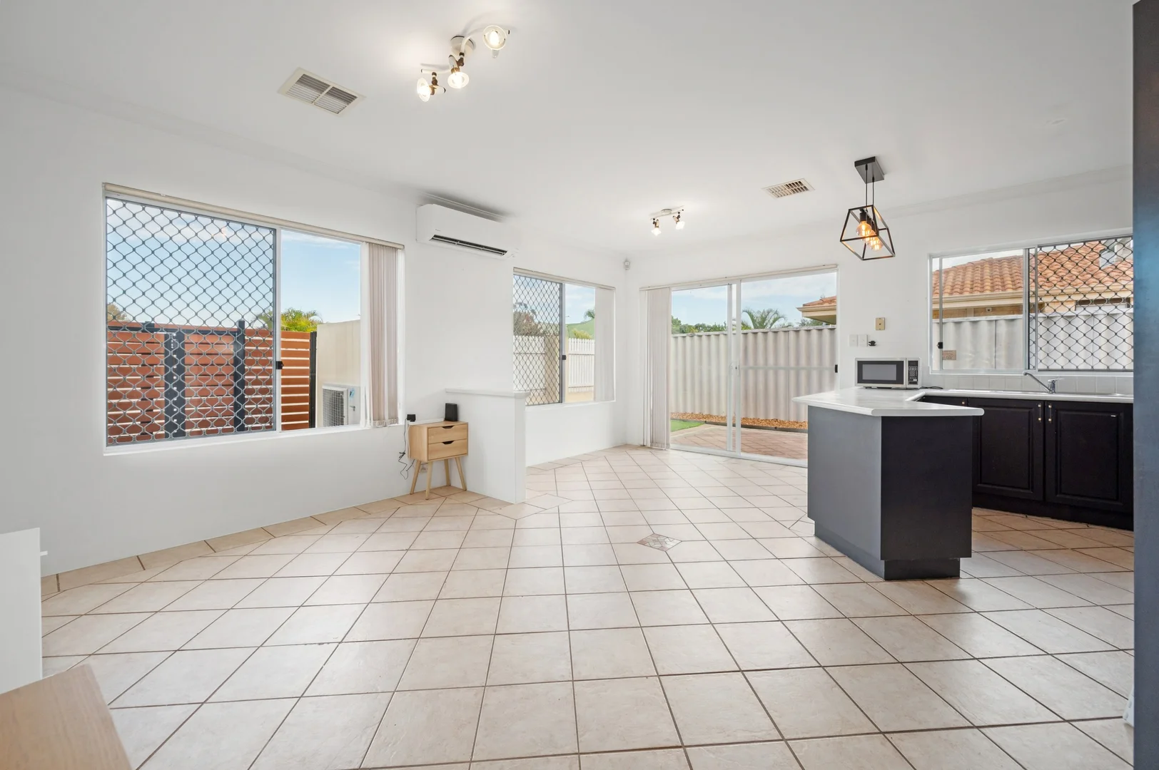 Additional image 2 of 219B Shepperton Rd, East Victoria Park WA 6101