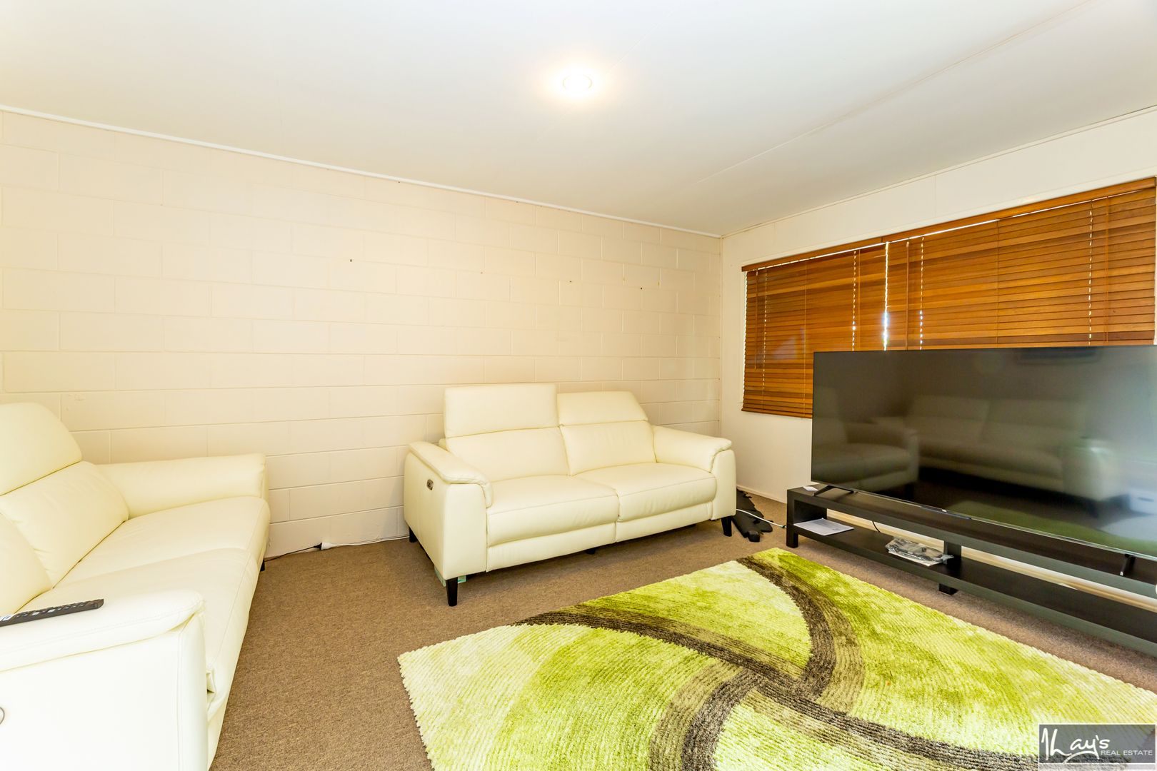 Unit 2/42 Zunker St, Burnett Heads QLD 4670, Image 2