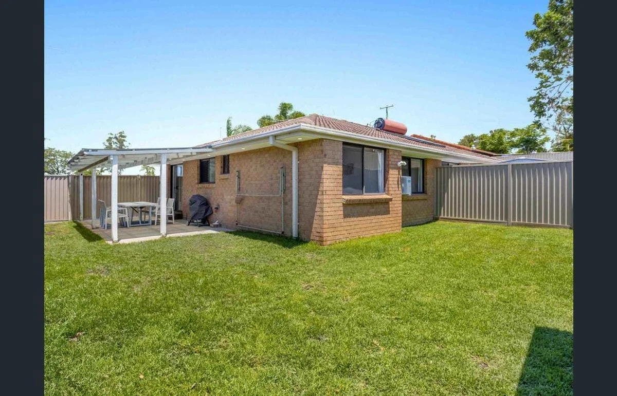 Additional image 10 of 1/216 Olsen Avenue, Arundel QLD 4214