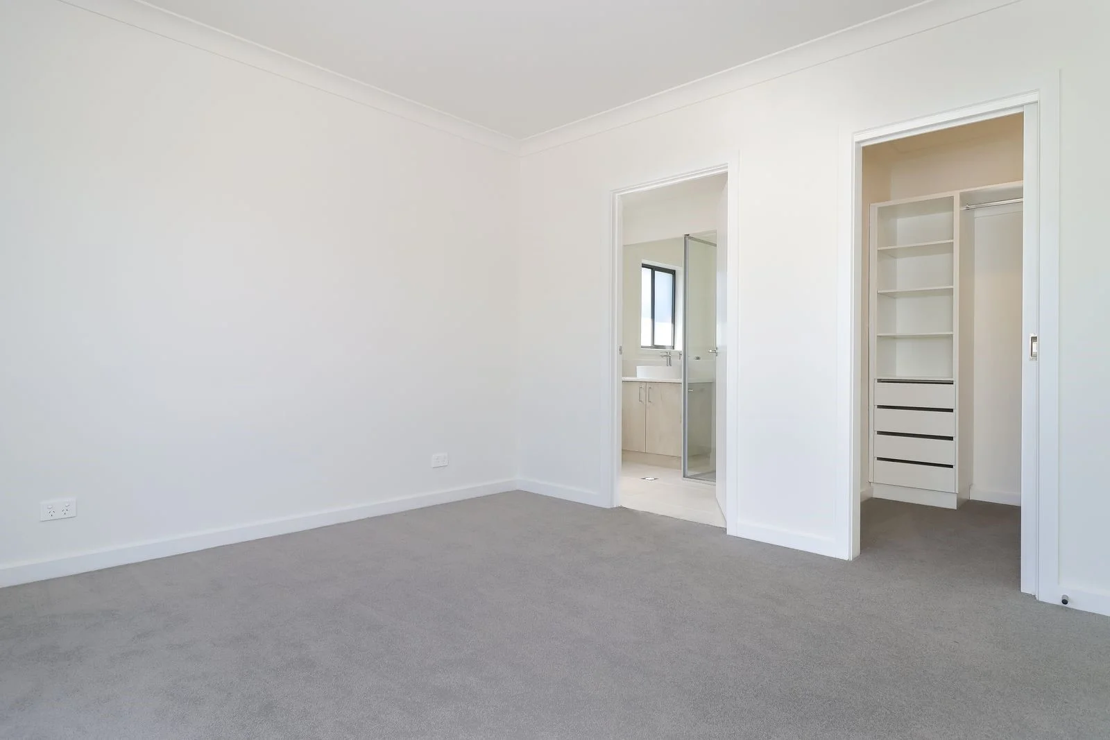 Additional image 6 of 4/99 Stanton Drive, Thurgoona NSW 2640