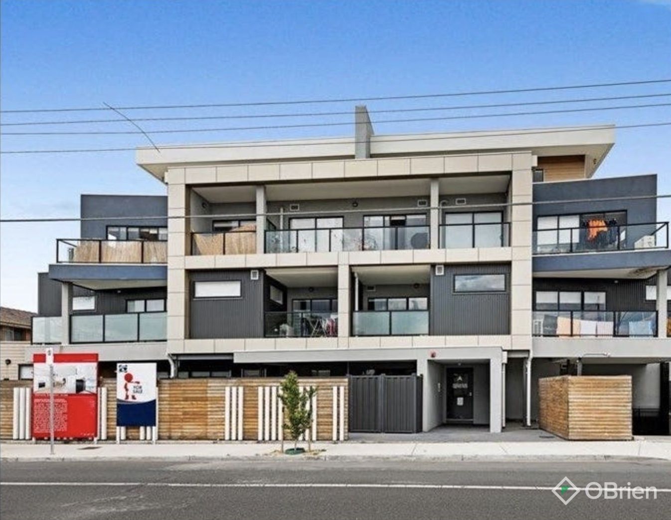 204/699B Barkly Street, West Footscray VIC 3012, Image 1