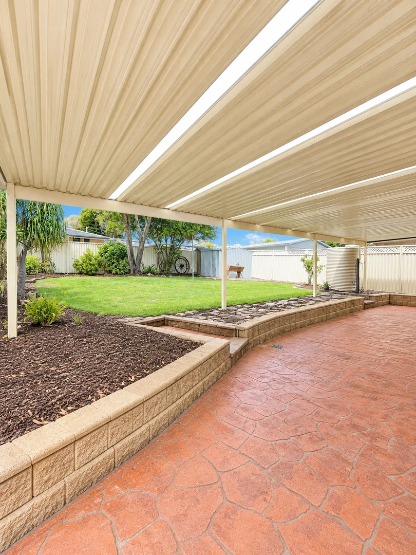 118 Cams Boulevard, Summerland Point NSW 2259 - House For Rent | Domain