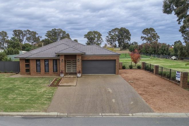 Picture of 9 Black Street, KATANDRA WEST VIC 3634