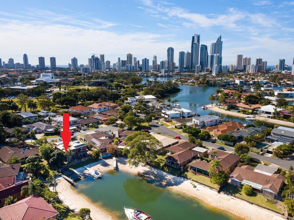 3 bedrooms House in 2/4 Tima Avenue SURFERS PARADISE QLD, 4217