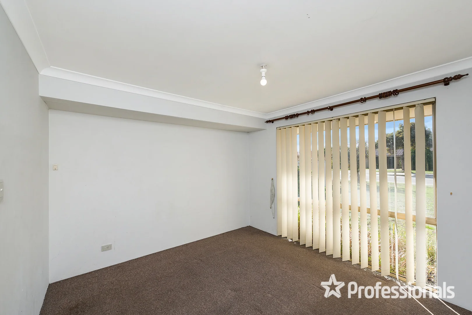 Additional image 3 of 14 Shearwater Terrace, Ballajura WA 6066
