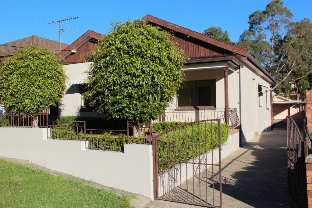 43 Nelson Rd, Earlwood NSW 2206 House For Rent 900 Domain