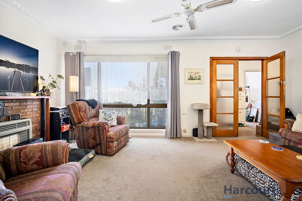 1/8 Gale Street, Canadian VIC 3350, Image 1