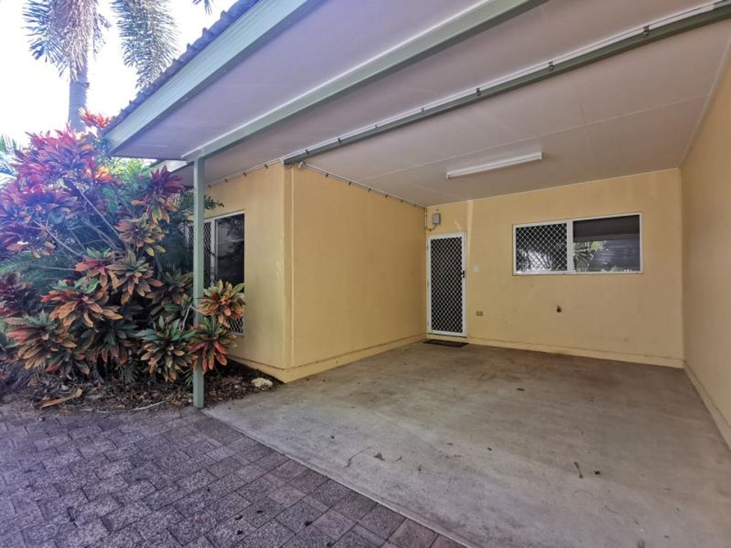 2/11 Queen Street, Stuart Park NT 0820