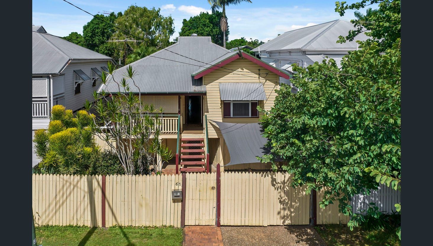 2 bedrooms House in 61 Geelong Street EAST BRISBANE QLD, 4169