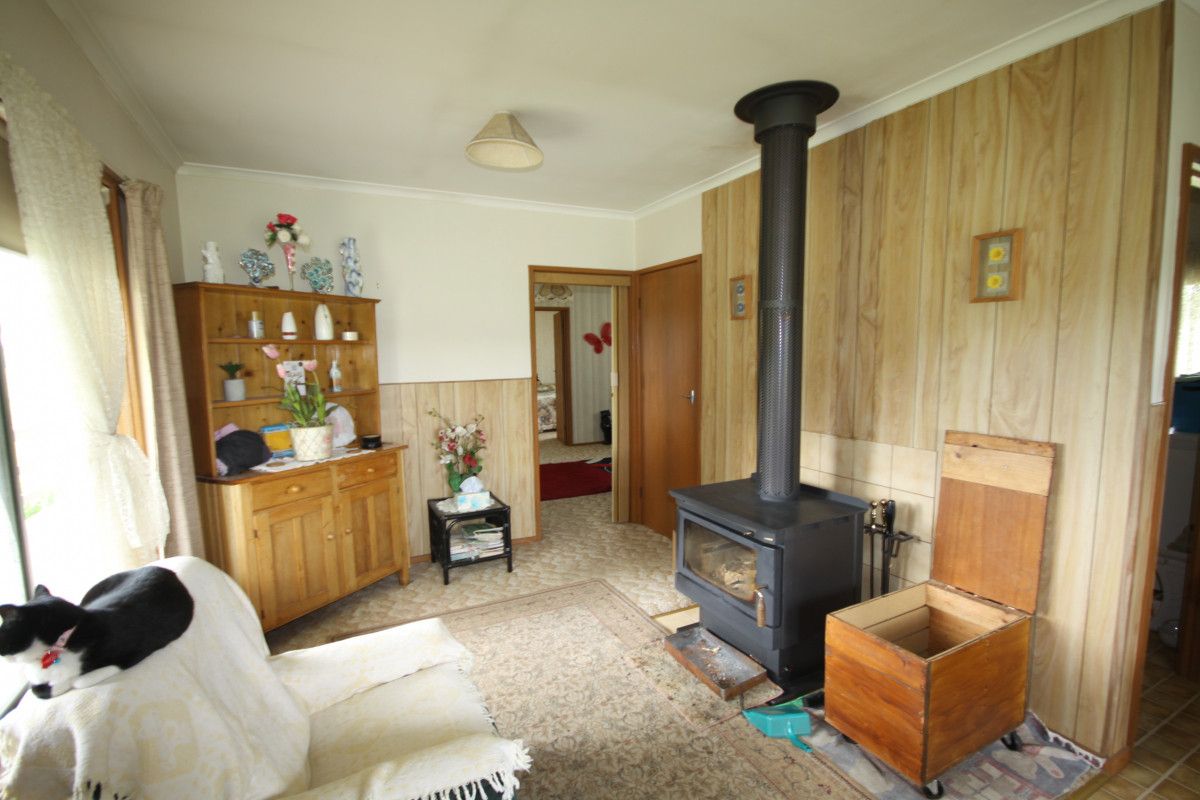 124 Martins Lane, Beaufort VIC 3373 House For Rent Domain