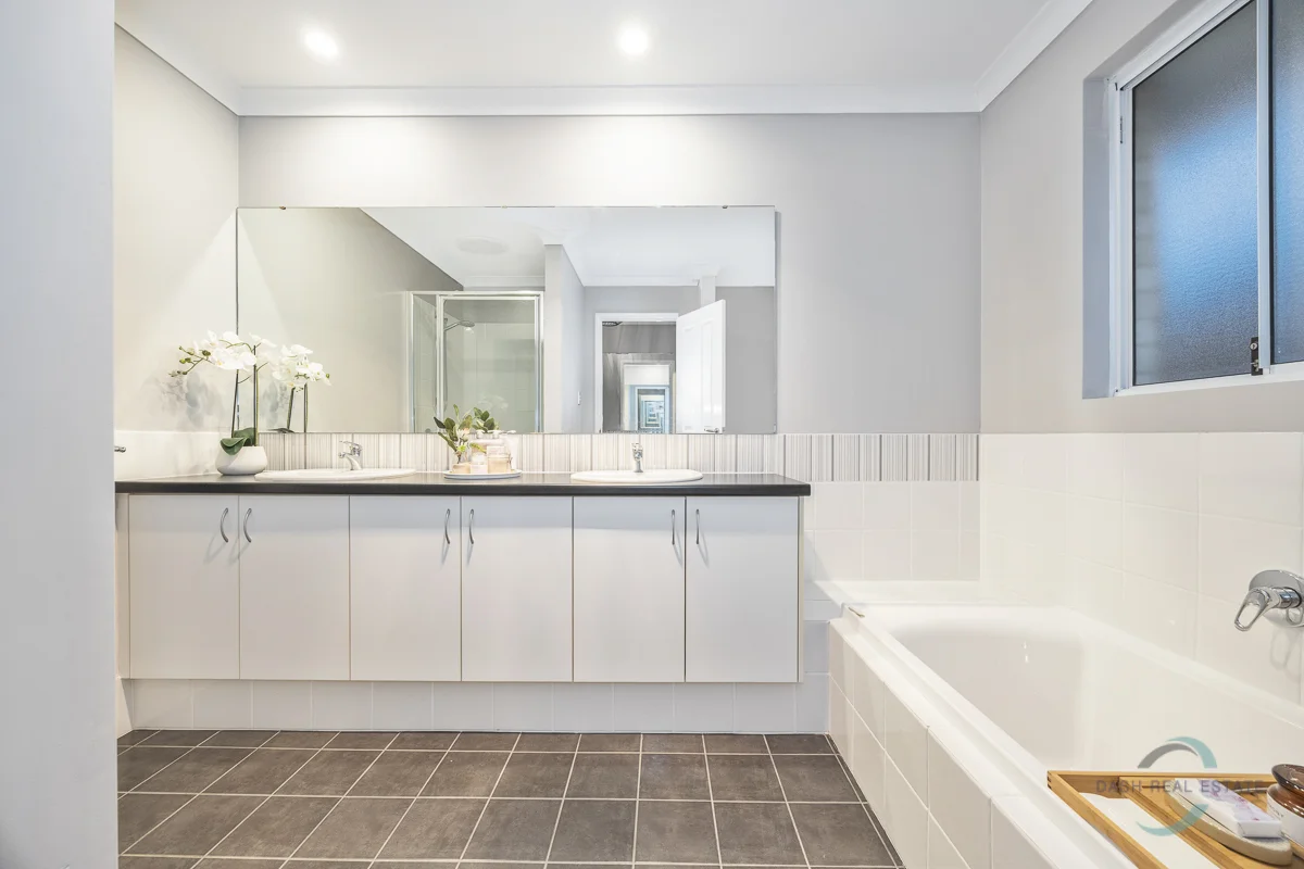 Additional image 11 of 5 Scarlet Close, Tapping WA 6065