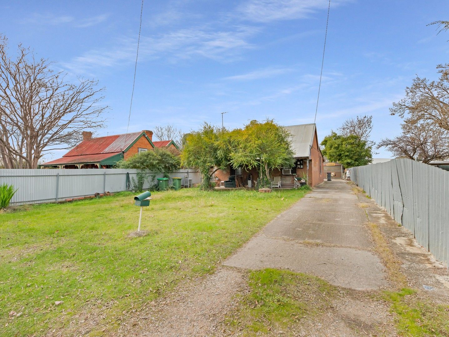 330 Townsend Street, South Albury NSW 2640, Image 0