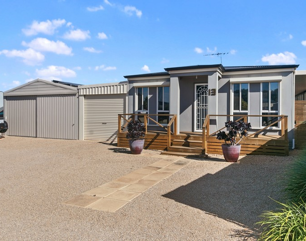 13 Douglas Court, Tiddy Widdy Beach SA 5571