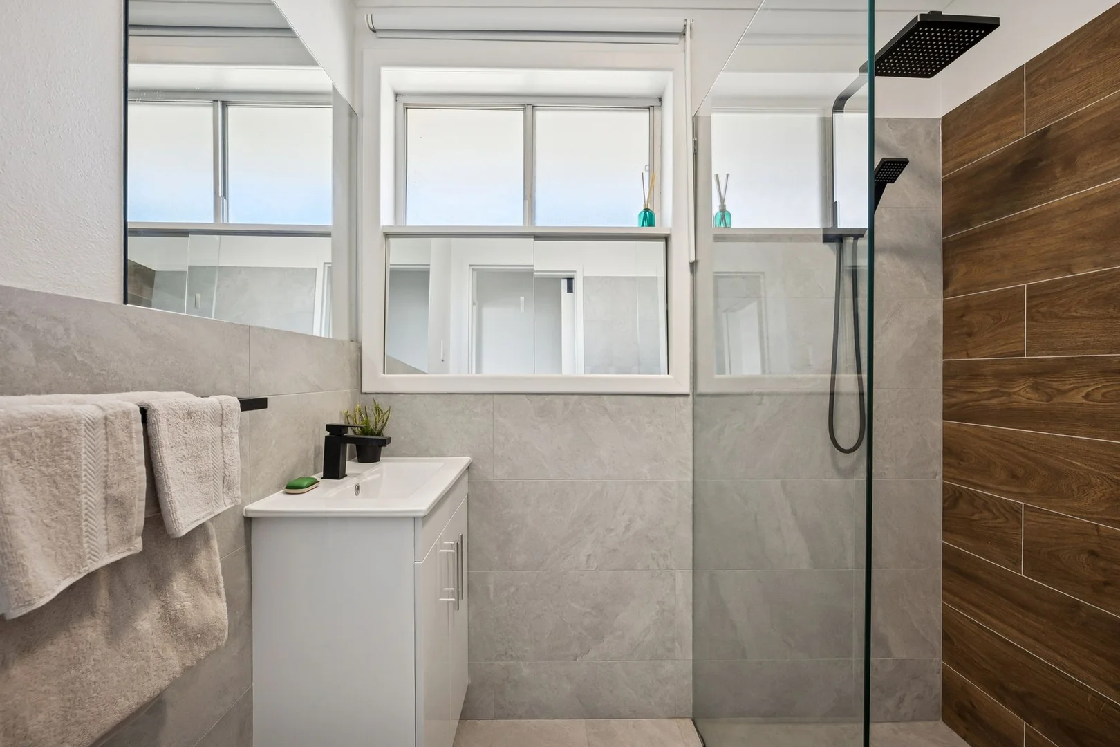 Additional image 6 of 27 Dubove Road, Spearwood WA 6163