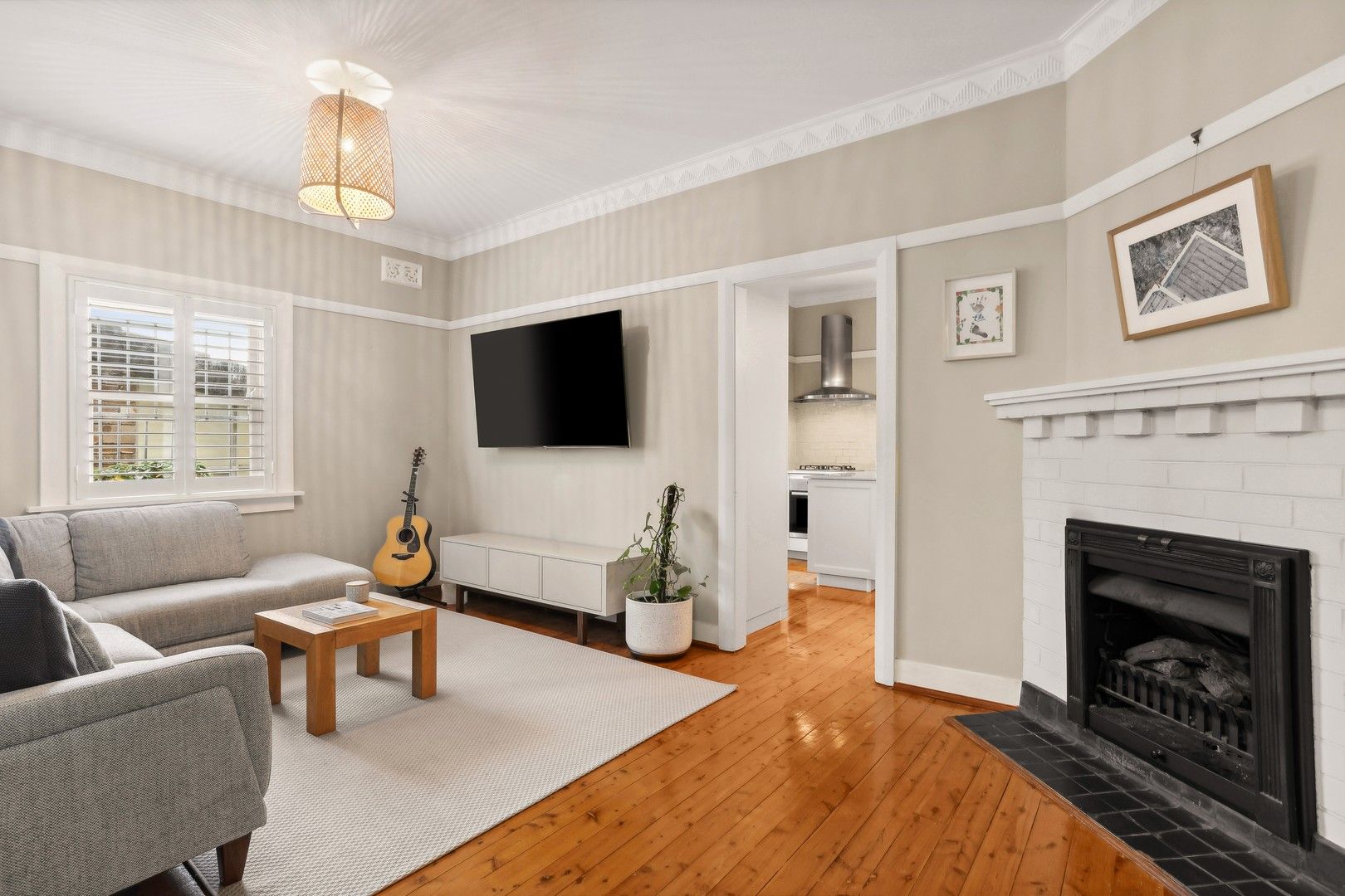 3 bedrooms Apartment / Unit / Flat in 2/4 Gardiner Street BONDI JUNCTION NSW, 2022