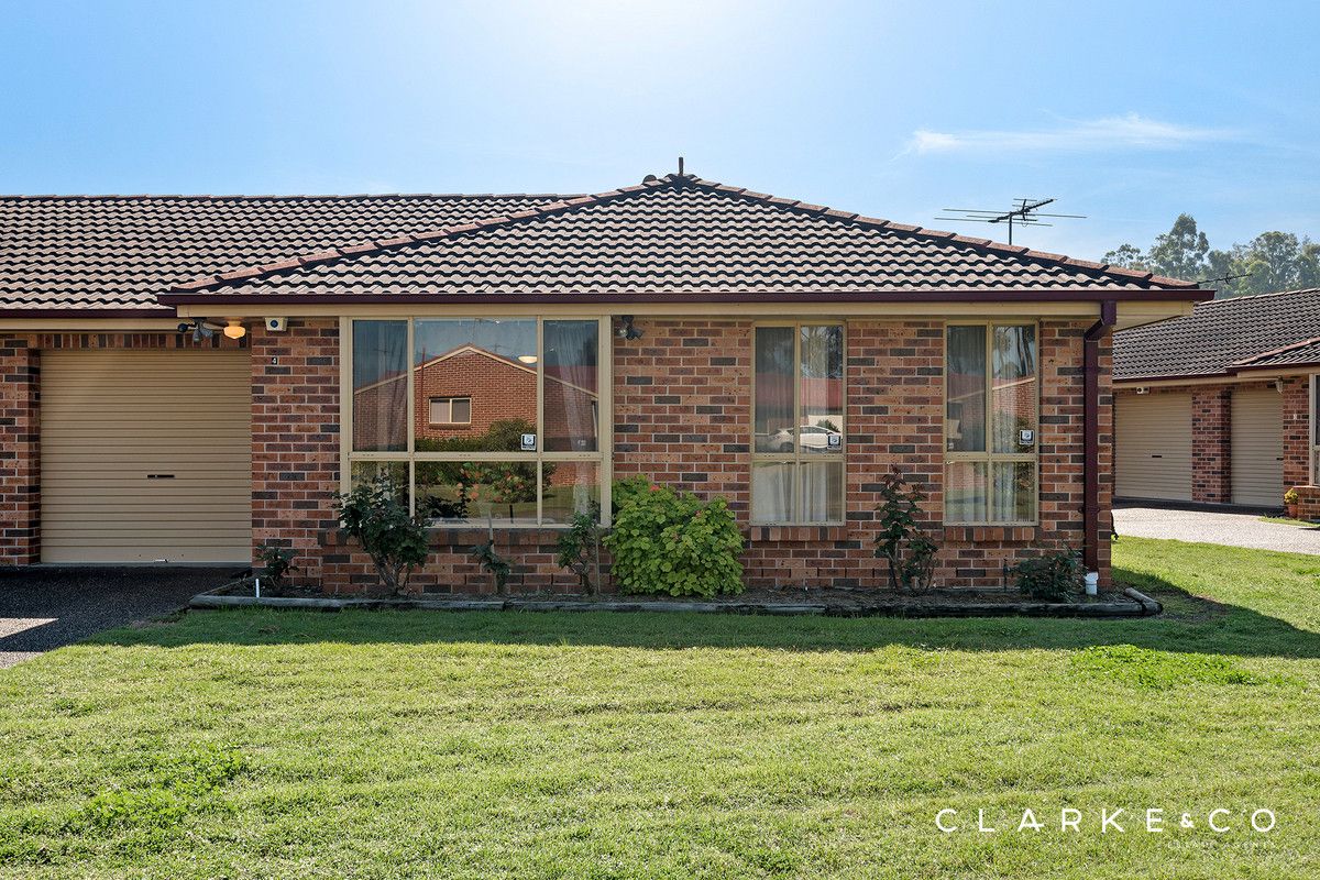 4/3 Justine Parade, Rutherford NSW 2320, Image 0