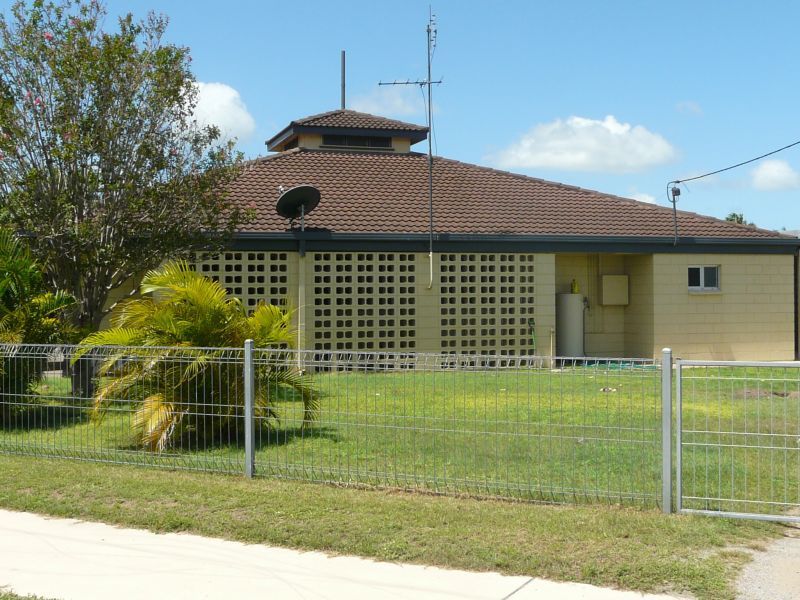 103 Drysdale Street, Brandon QLD 4808, Image 2