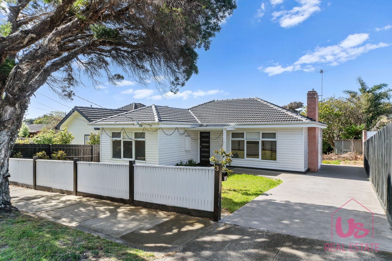3 bedrooms House in 3 Summit Road FRANKSTON VIC, 3199
