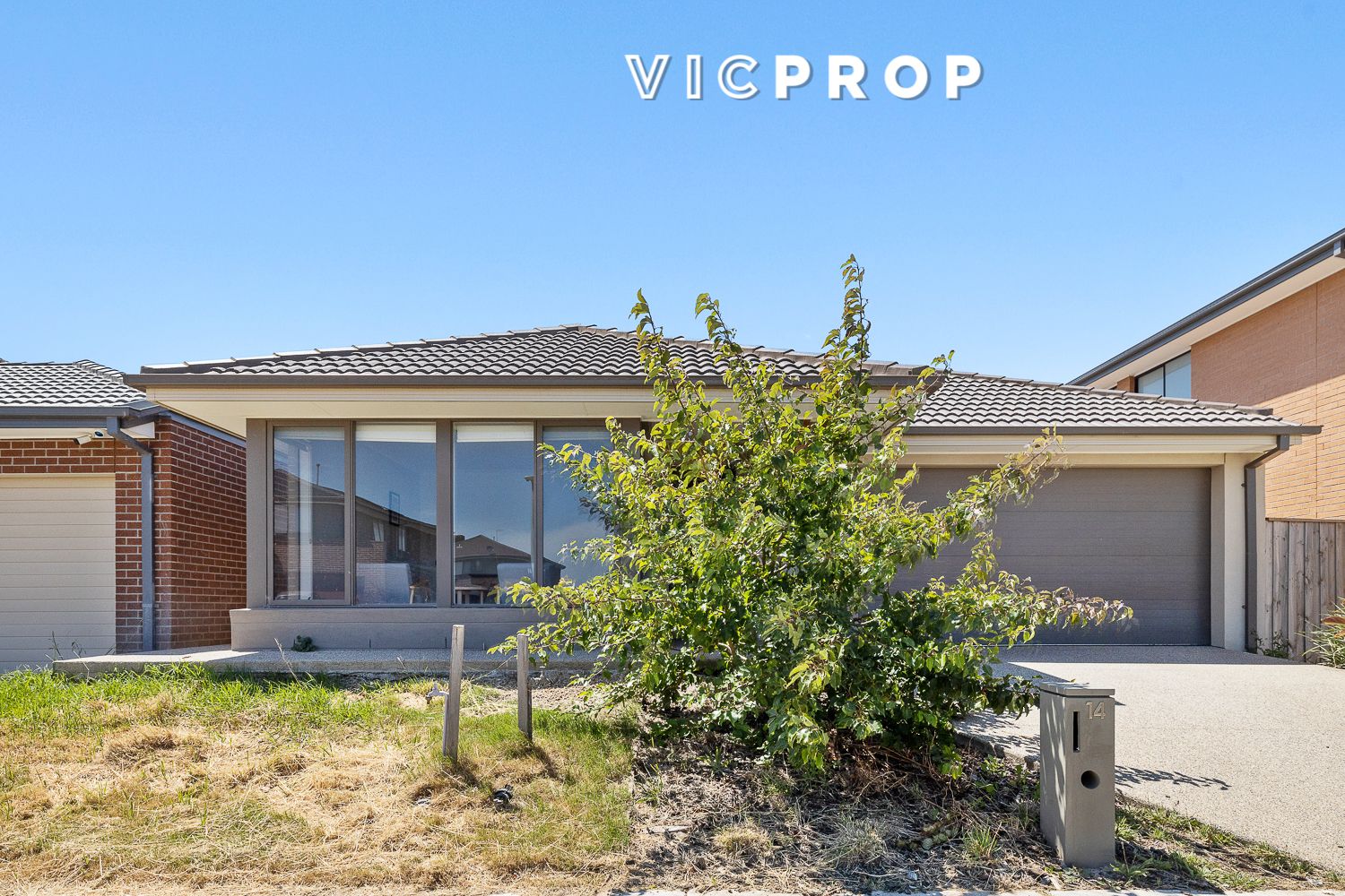 4 bedrooms House in 14 Balanchin Street POINT COOK VIC, 3030